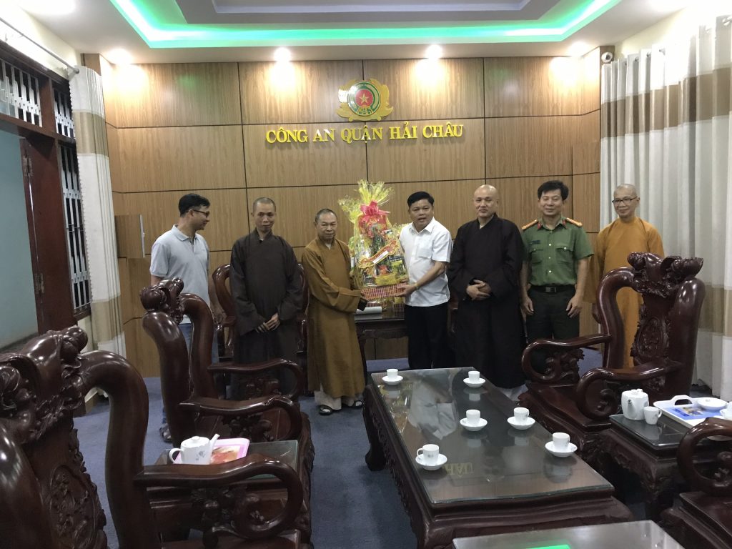 Đà Nẵng: BTS GHPGVN quận Hải Châu chúc Tết lãnh đạo chính quyền