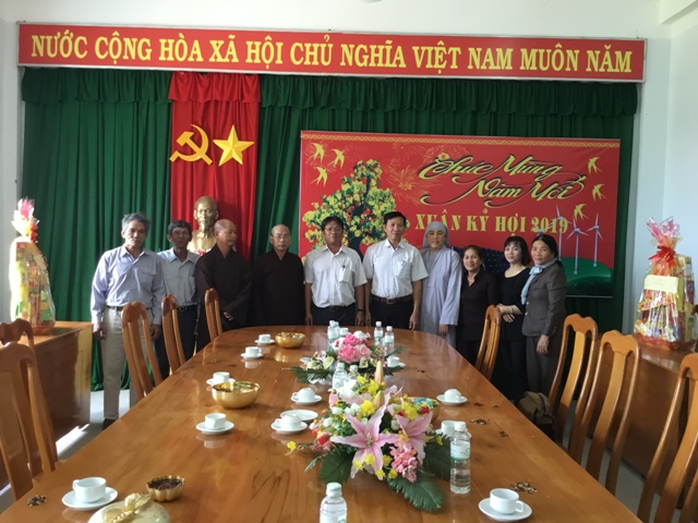 Ninh Thuận: Phật giáo huyện Thuận Bắc thăm và chúc Tết lãnh đạo chính quyền