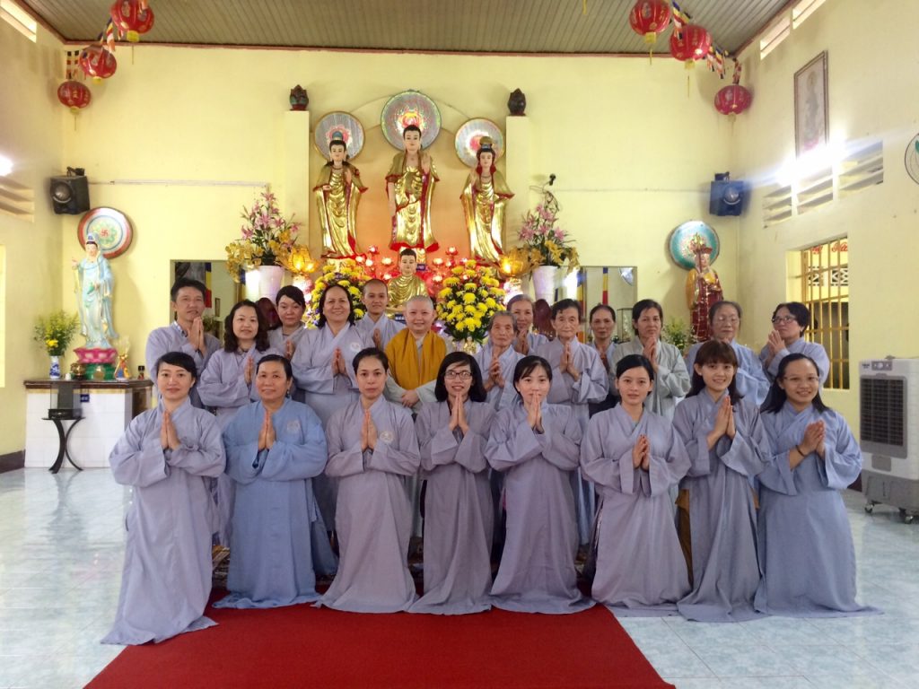 Đồng Nai:  Chùa Long Hoa Thắp nến Hoa đăng kính mừng Phật Thành đạo, Lễ Tổng kết công tác Phật sự 2018