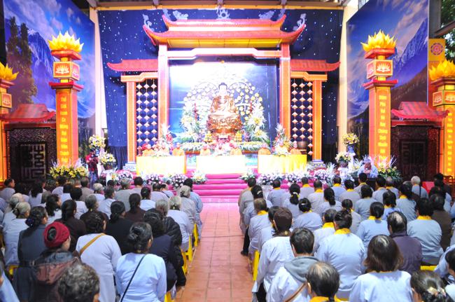 Lễ kỷ niệm ngày Phật thành đạo và 21 năm thành lập Đạo tràng Pháp Hoa miền Bắc