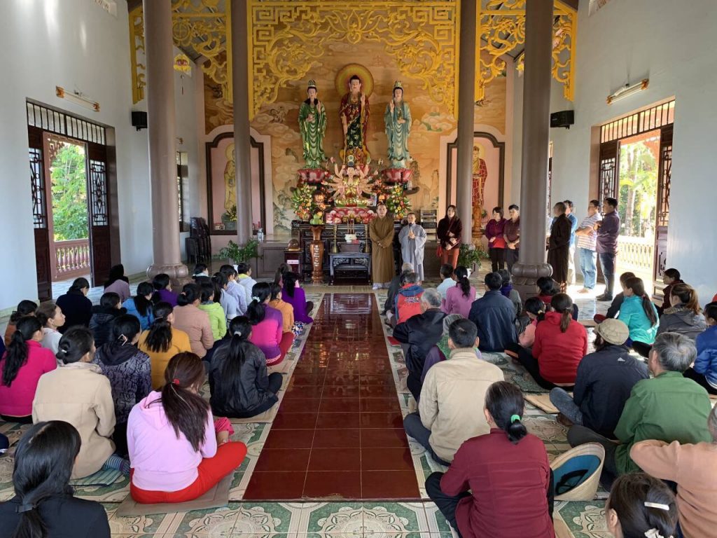 Tiền Giang: Chùa An Long trao quà Tết cho bà con vùng sâu, vùng xa tỉnh Lâm Đồng