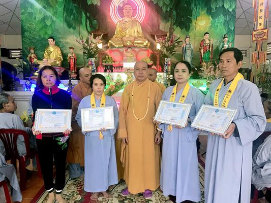 Tiền Giang: Lễ Tổng kết khoá tu Một ngày An lạc năm 2018 tại chùa Phước Hội