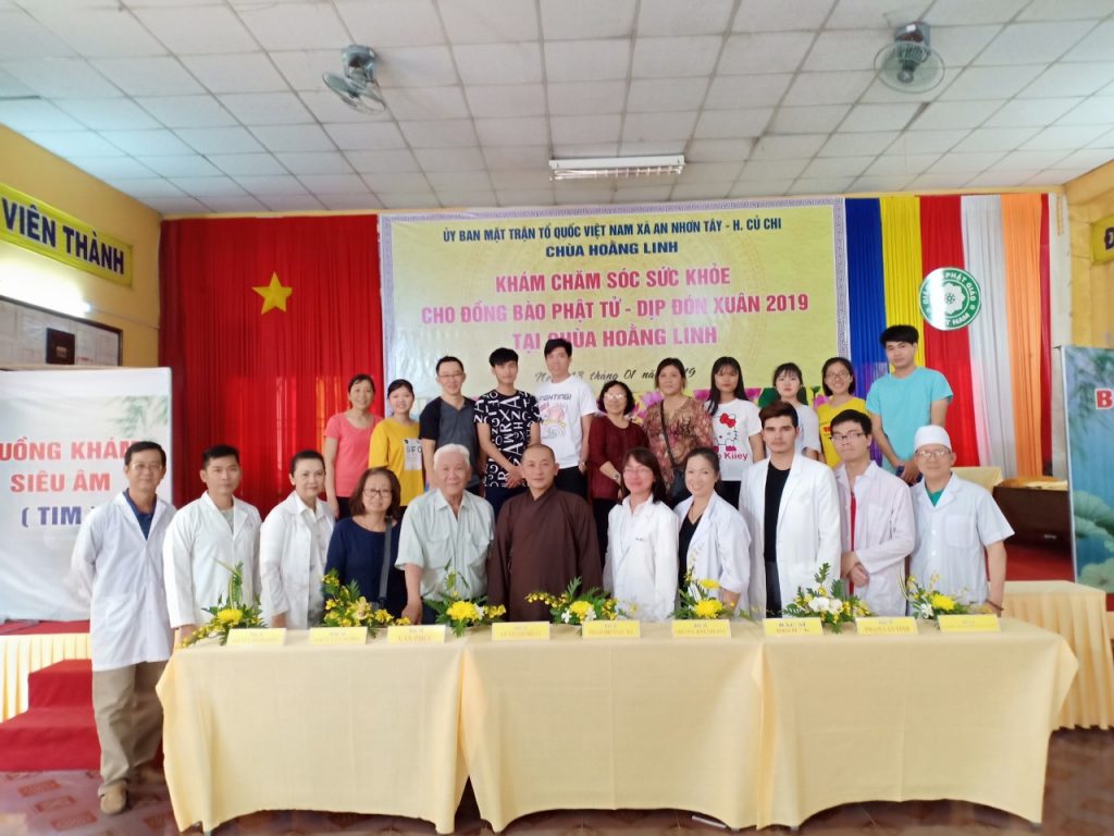 TP.HCM:  Chùa Hoàng Linh đoàn Y Bác sĩ Chăm sóc Sức khỏe cho bà con nhân dịp Xuân mới