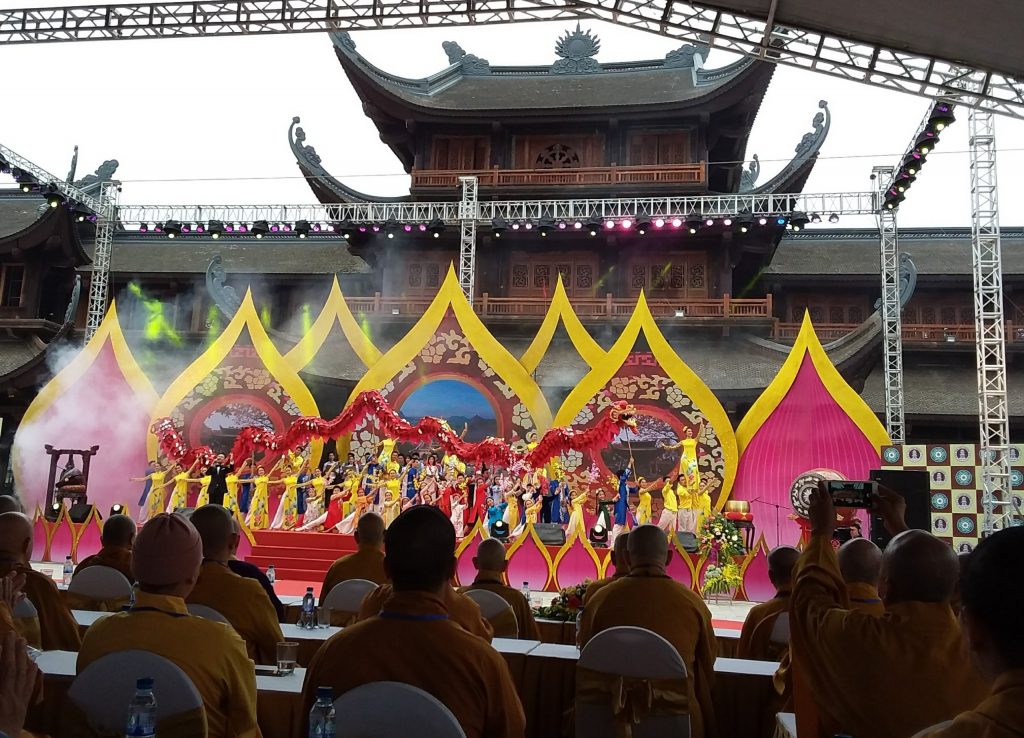 Hà Nam: Lễ hội Xuân chùa Tam Chúc 2019