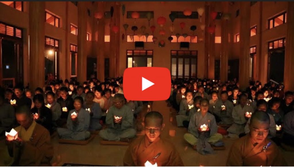 Quảng Bình: Video Lễ Hoa đăng cầu quốc thái dân an