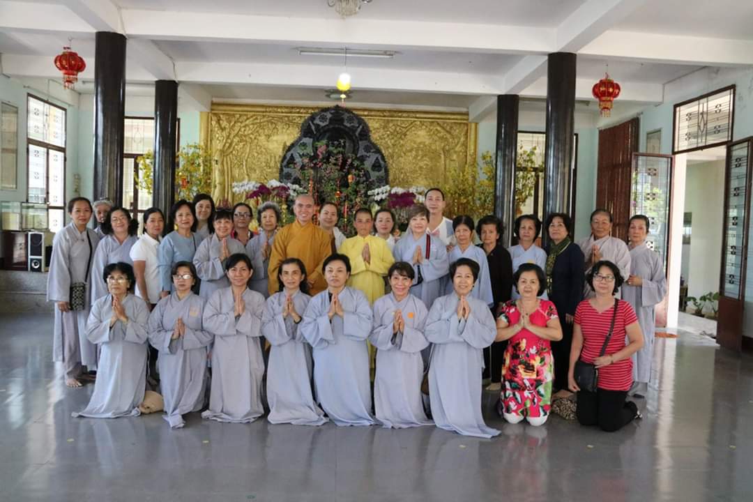 BR-VT: Chùa Thiên Long hướng dẫn Phật tử hành hương cúng dường gieo duyên Thập tự tại tỉnh Lâm Đồng