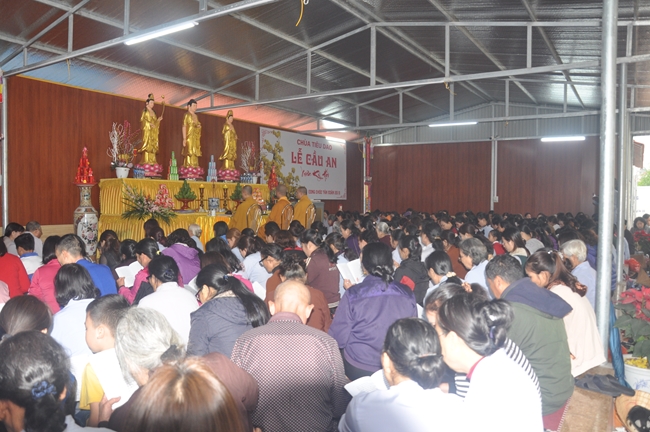 Quảng Ninh: Lễ Cầu an Đầu năm tại chùa Tiêu Dao