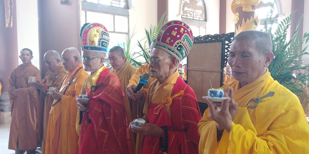 Phú Yên : Lễ Húy nhật Đại lão Hòa thượng Thích Vạn Ân tại Tổ đình Hương Tích