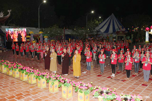 Cần Thơ: Lễ ra quân tình nguyện viên phụng sự Hội trại Tuổi trẻ Phật giáo “Tình Đất Phương Nam”