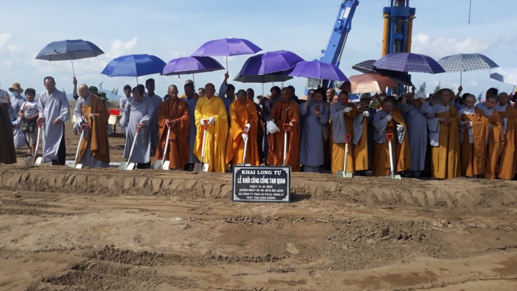 Cà Mau: Lễ khởi công xây dựng cổng Tam quan chùa Khai Long