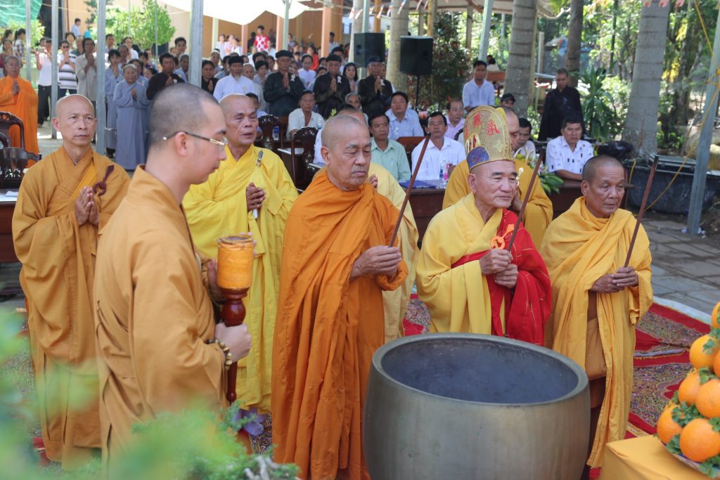 Hậu Giang: BTS huyện Phụng Hiệp đón mừng Phật Đản Vesak 2019