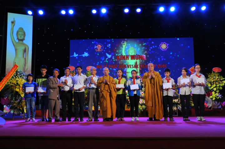 Ấn tượng với Đại lễ Phật đản PL2563 của Phật giáo Hà Nội