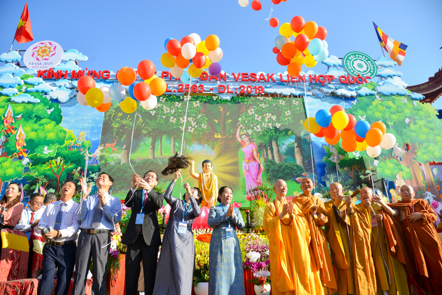 TP.HCM: Phật giáo Thành phố trọng thể tổ chức Đại lễ Phật đản tại Việt Nam Quốc Tự