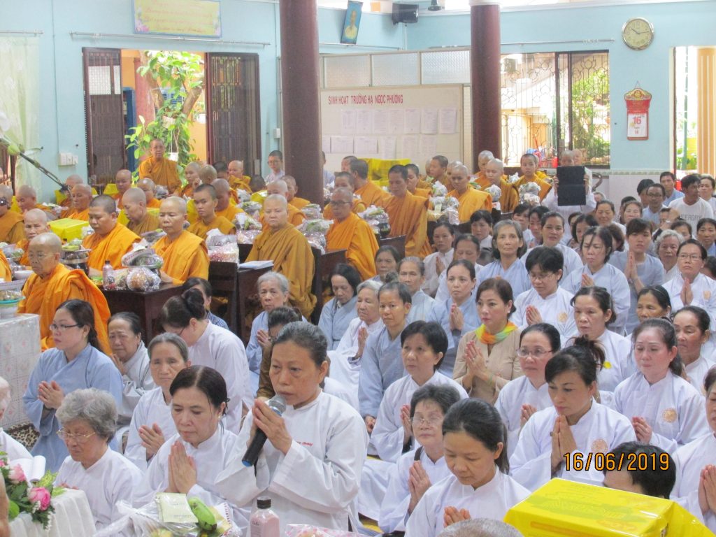 TP.HCM: Hội ngộ tại Tổ đình Ni giới Hệ phái, 7 phái đoàn đồng về cúng dường Trường hạ Ngọc Phương