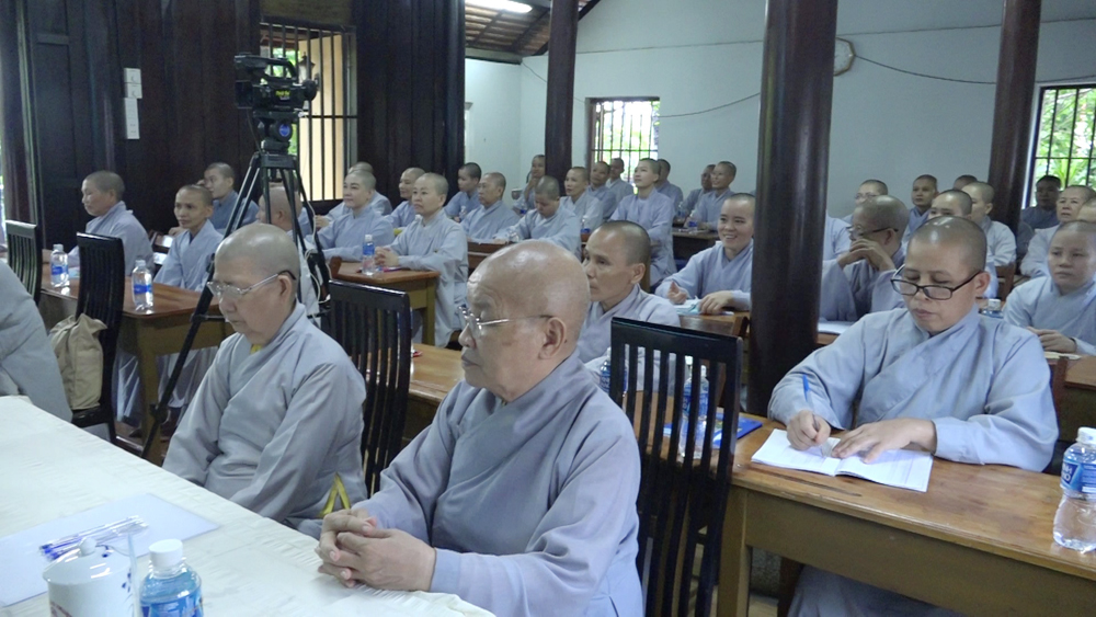TP. HCM: TT. TS. Thích Minh Nhẫn chia sẻ về công tác Hoằng pháp thời đại công nghệ số tại Tổ đình Sùng Đức