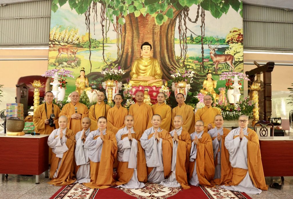 TP.HCM: Cựu Tăng Ni sinh Khóa 5 cúng dường trường hạ Học viện Phật giáo Cơ sở II