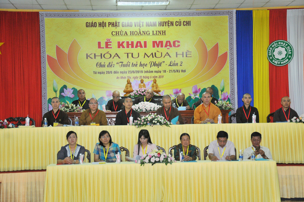 Củ Chi: Khai mạc Khóa tu mùa hè “Tuổi trẻ học Phật” lần 2 tại chùa Hoằng Linh
