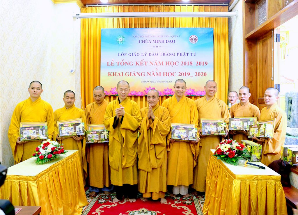 TP. HCM: Lễ Tổng kết lớp giáo lý đạo tràng cho Phật tử chùa Minh Đạo