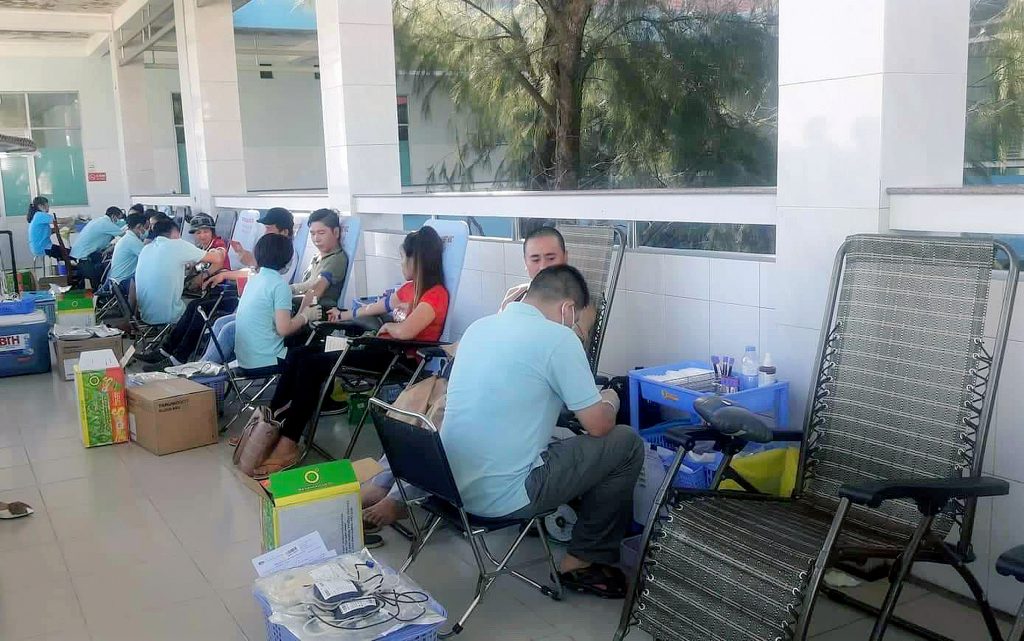 Long An: Hiến máu tình nguyện, hạnh bố thí của người con Phật