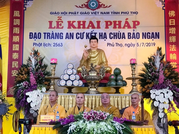 Phú Thọ: Lễ khai pháp khóa An cư Kiết hạ PL.2563 – DL2019