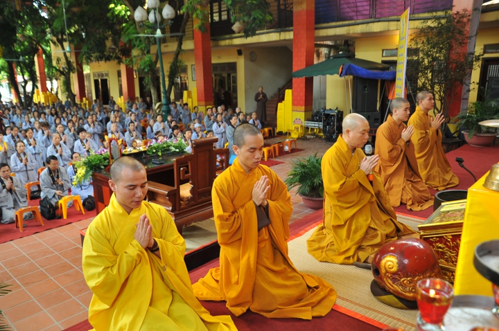 Hà Nội: Ngày tu đầu tiên của khóa tu Vu Lan Báo Hiếu PL2563 tại chùa Bằng