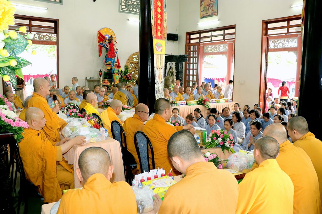 Bình Dương: Đại lễ Vu lan Báo hiếu tại chùa Thiên Bình