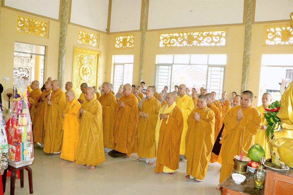 Bình Dương: Lễ Húy kỵ lần thứ 24 cố Hòa thượng Thích Nguyên Thành