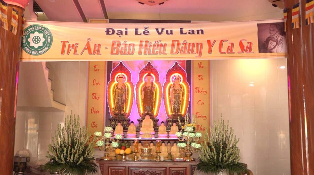 Kiên Giang: Đại lễ Vu lan Báo hiếu, Dâng y Ca sa PL. 2563 tại chùa Bửu Quang