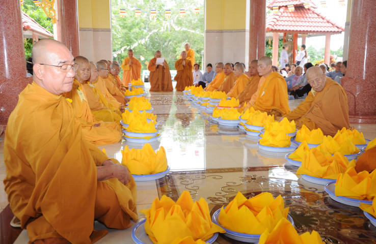 Tây Ninh: Tịnh xá Ngọc Lê tổ chức Đại lễ Vu lan Báo hiếu và dâng Pháp y Ca sa
