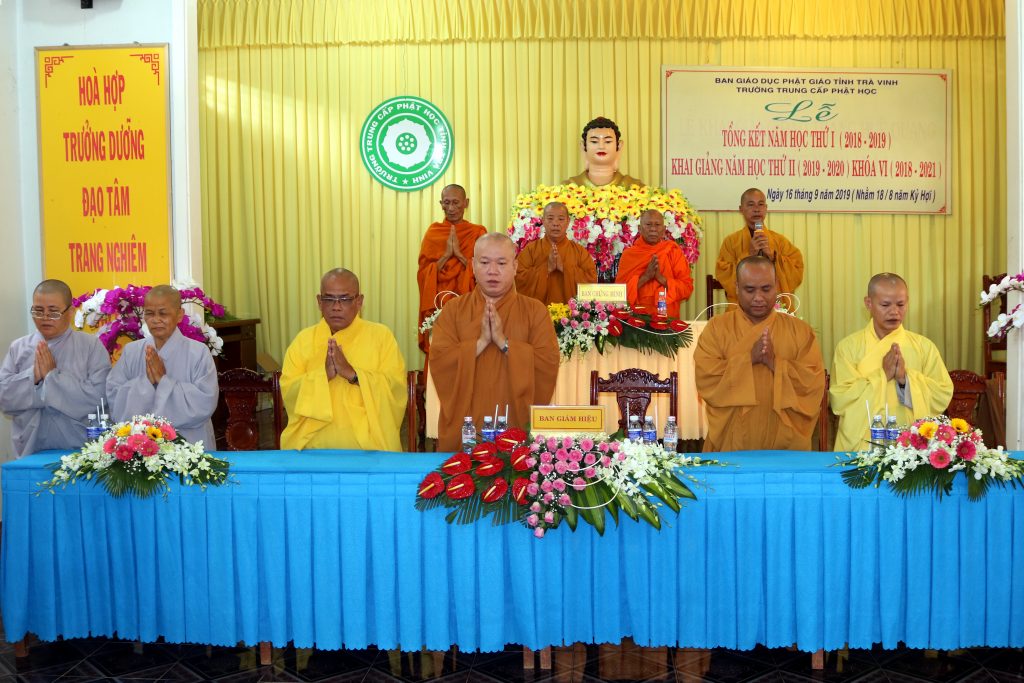 Trà Vinh: Trường Trung cấp Phật học tổ chức Lễ Tổng kết năm học thứ nhất, Khai giảng năm học thứ hai Khóa VI (2018-2021)