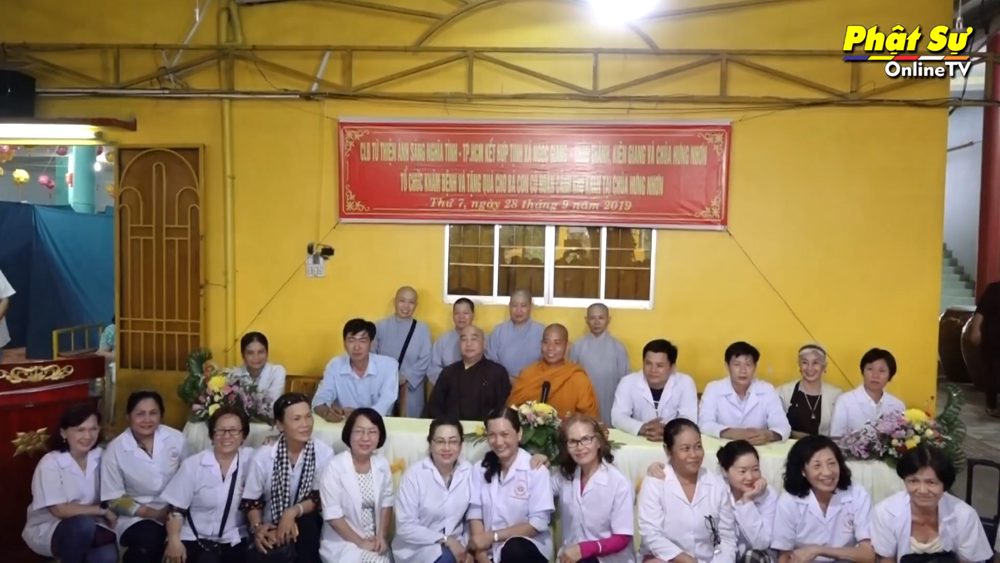 [Video] Kiên Giang: Tịnh Xá Ngọc Giang phối hợp cùng CLB "Ánh Sáng Nghĩa Tình" khám chữa bệnh và phát quà tại Cà Mau