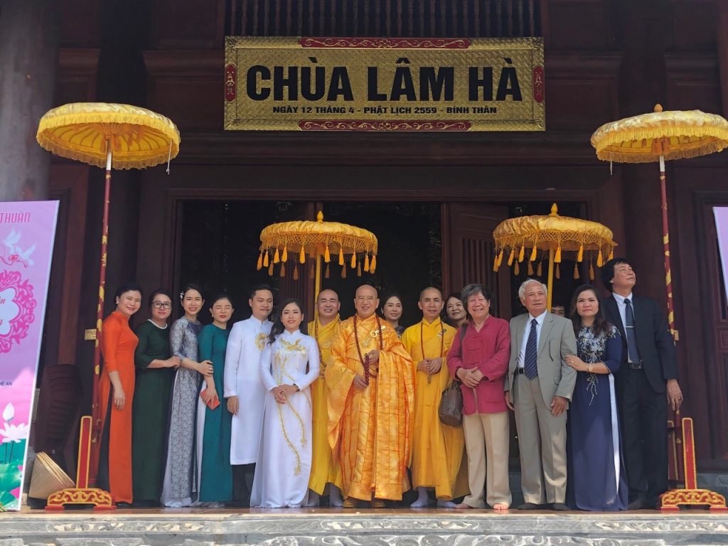 Nghệ An: Chùa Lâm Hà tổ chức lễ hằng thuận cho hai bạn trẻ