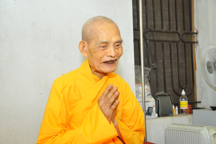 [Video] Hà Nội: Tăng Ni BTS GHPGVN TP. Hà Nội đỉnh lễ khánh tuế Đức Pháp Chủ GHPGVN