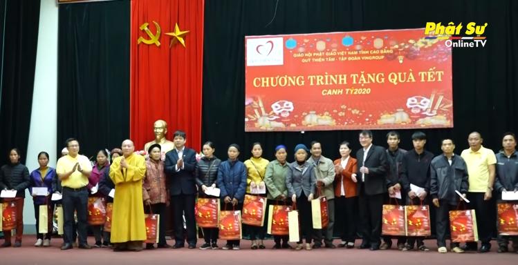 [Video] Cao bằng: BTS GHPGVN cùng Qũy thiện tâm trao quà cho bà con nghèo tại tỉnh nhân dịp Tết đến xuân về