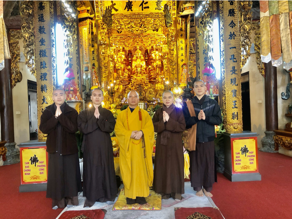 Đời sống tinh thần tâm linh luôn gắn liền với cuộc sống - giống như vậy sự mưu cầu bình an luôn là điều con người tìm đến.