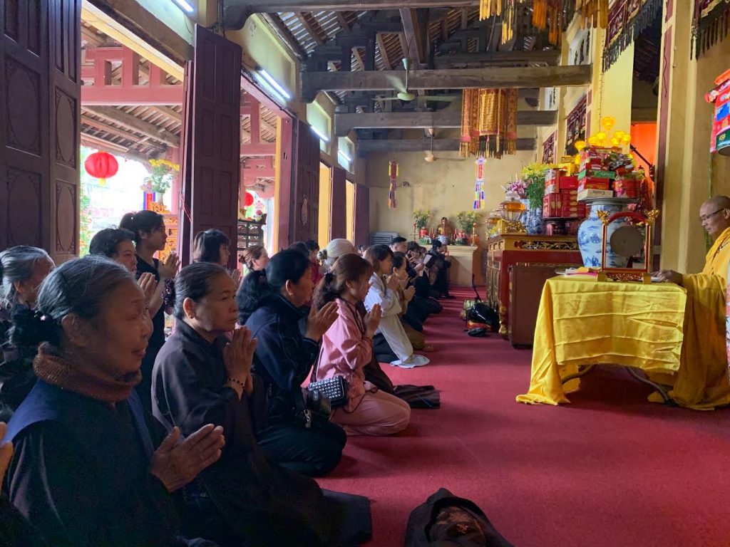 Vĩnh Phúc: Chùa Tích Sơn quy y Tam bảo cho 100 thiện nam, tín nữ