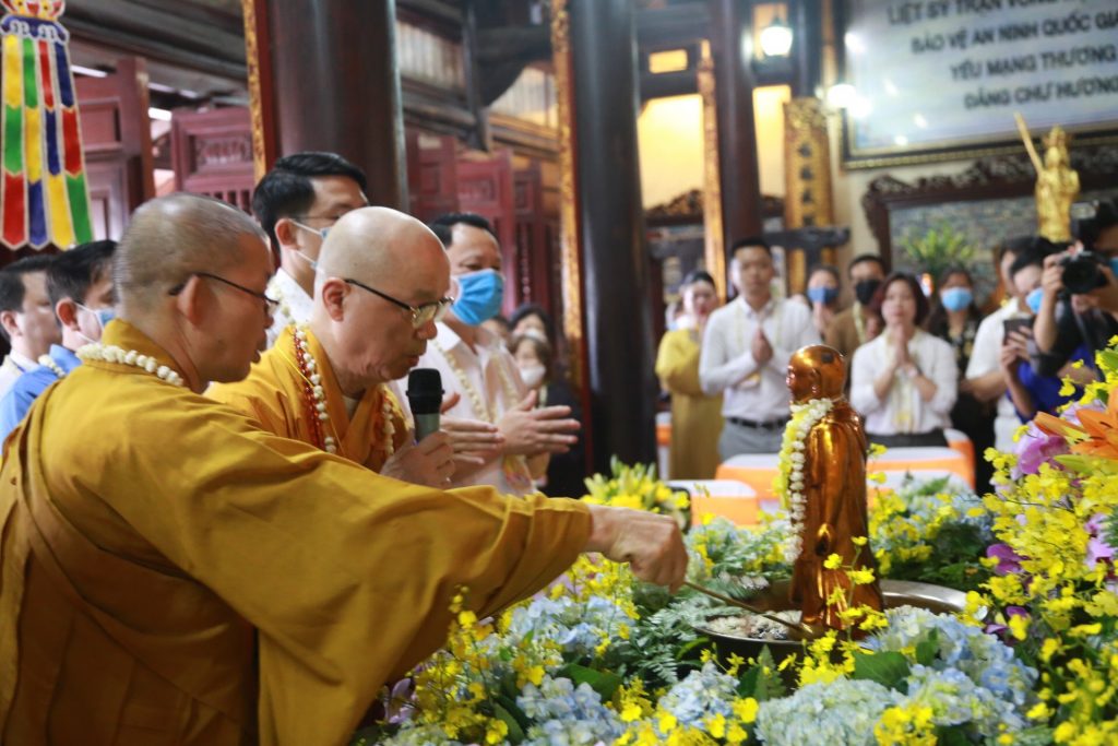 Hà Nội: Ban Trị sự Phật giáo quận Tây Hồ cử hành Đại lễ Phật đản PL 2564 - DL 2020