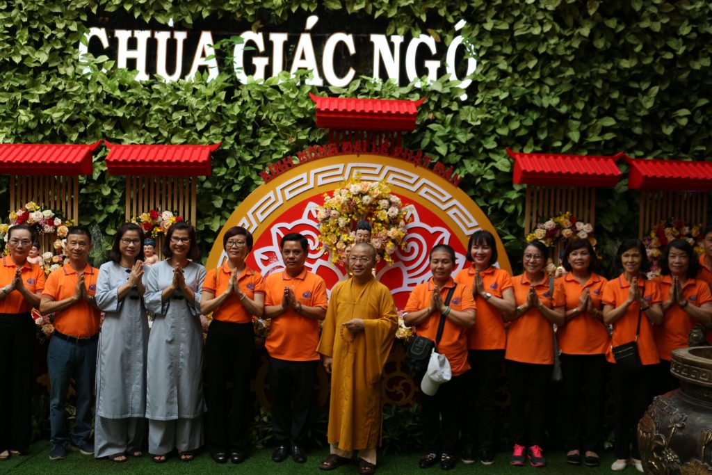 TP.HCM: Chùa Giác Ngộ - quỹ Đạo Phật Ngày Nay hỗ trợ gạo đợt 7 cho người dân trong đại dịch