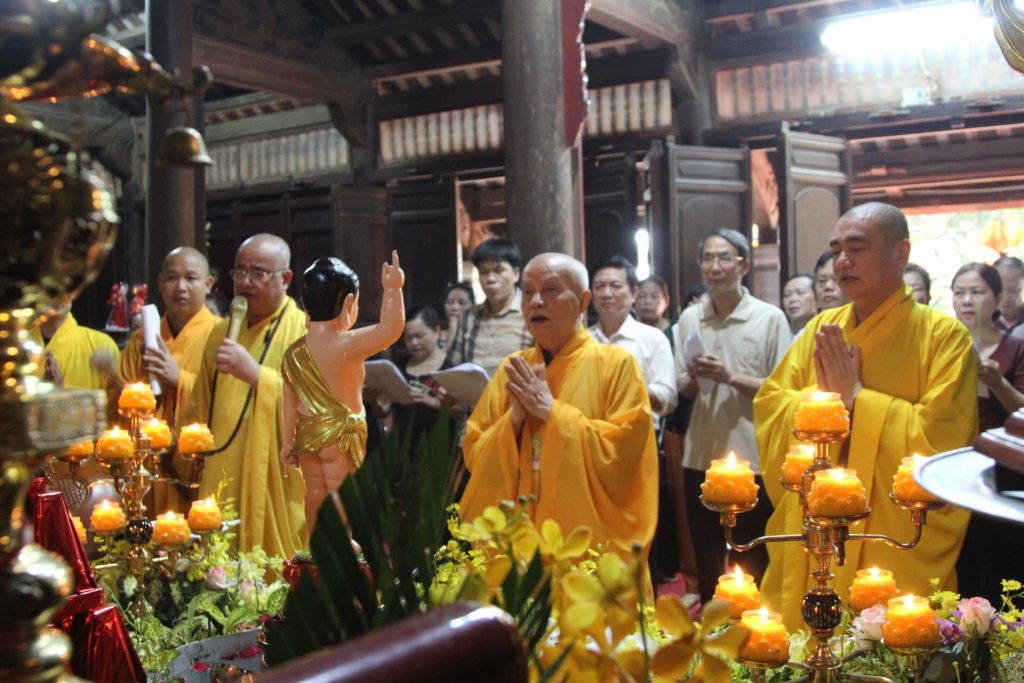 Bắc Ninh: Tổ đình chùa Hàm Long kính mừng ngày Đức Phật đản sinh PL.2564 – DL.2020