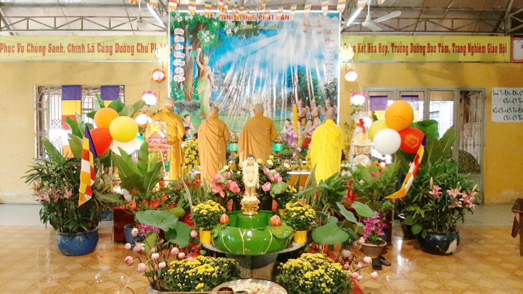 TP.HCM: Chùa Huyền Trang tổ chức Đại lễ Phật đản PL.2564 - DL.2020
