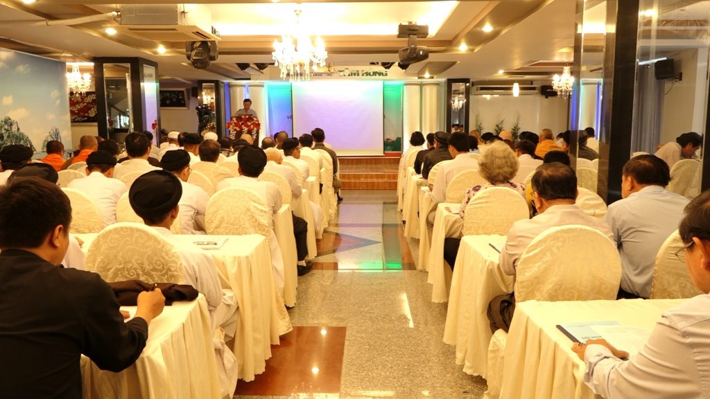 Kiên Giang: Ngày thứ 2 Hội nghị tập huấn về biến đổi khí hậu và kỹ năng ứng phó cho chức sắc Tôn giáo 5 tỉnh miền Tây Nam Bộ