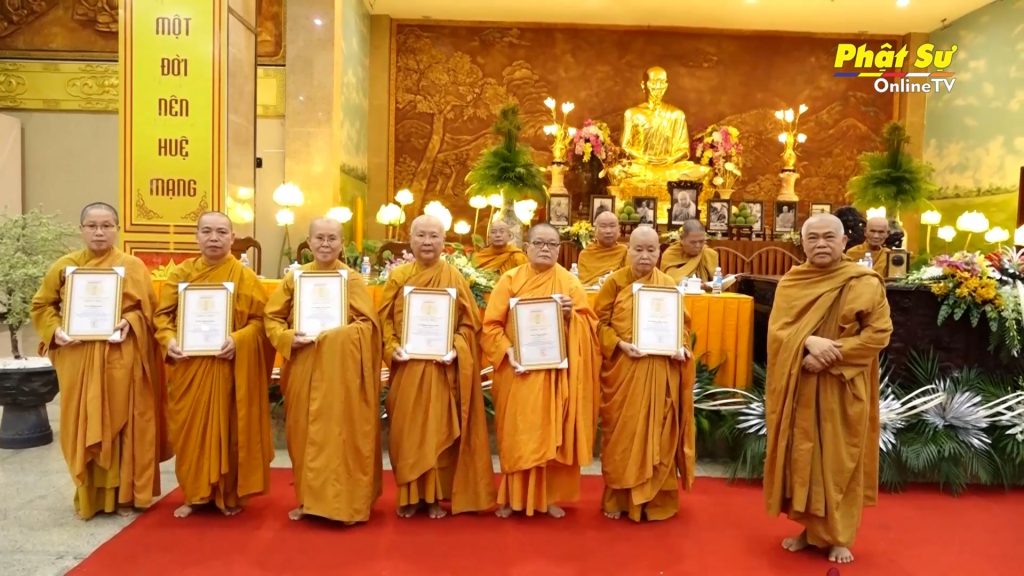 [Video] TP.HCM: Lễ Bế mạc Khóa Bồi dưỡng Trụ trì tại Pháp viện Minh Đăng Quang