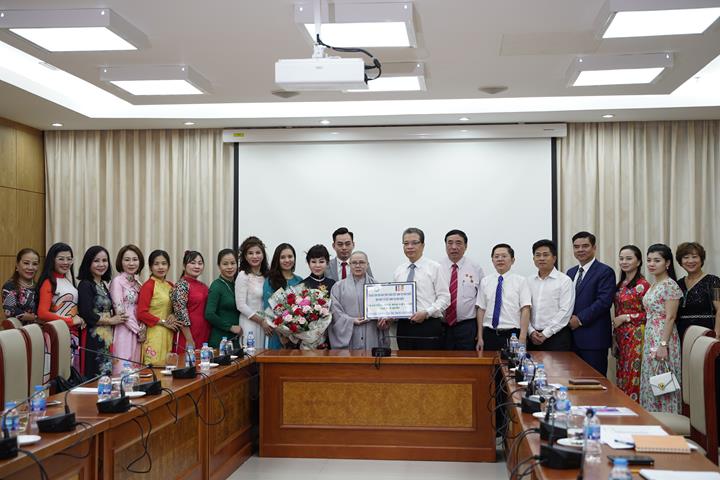 Hà Nội: Ấm áp tình người trong cơn đại dịch Covid-19