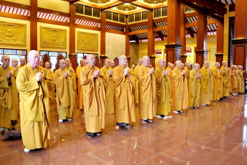 TP.HCM: Lễ Bố-tát tại Việt Nam Quốc Tự và triển khai công tác tổ chức Đại giới đàn Huệ Hưng