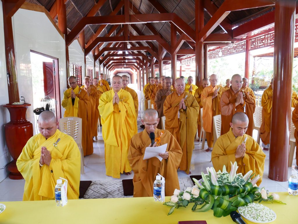 Bến Tre: Chùa Vạn Phước khai giảng khóa An cư Kiết hạ