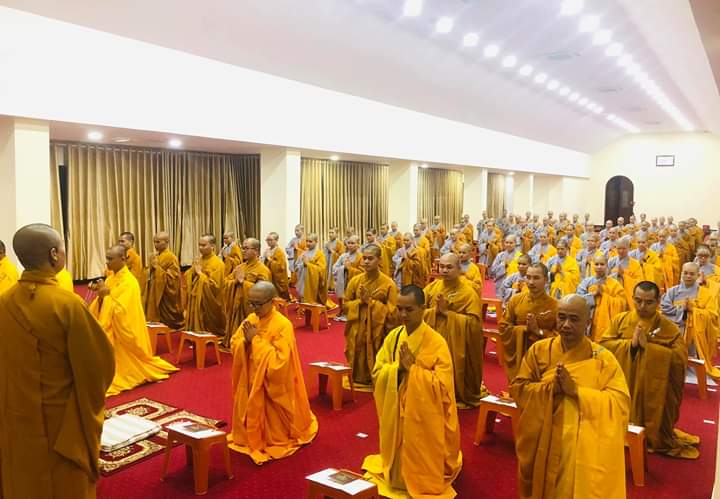 Hà Nội: Tăng Ni sinh Học viện thực hành bộ môn Nghi lễ Phật giáo