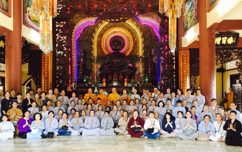 Đồng Nai: Phật tử chùa Long Tuyền, đạo tràng Pháp Hoa Đa Bảo, Phật tử TP. HCM cúng dường các trường hạ