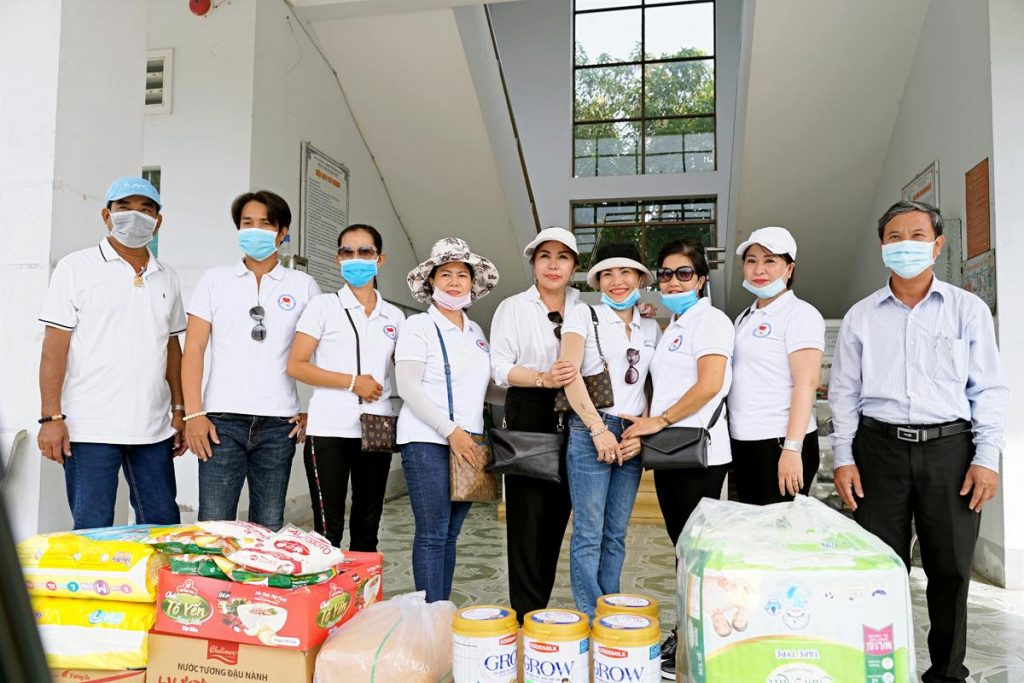 Kiên Giang: Đoàn từ thiện Chơn Duyên trao tặng quà tại Trung tâm bảo trợ xã hội tỉnh