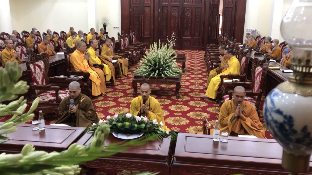 Hà Nội: Tăng Ni hành giả tại hạ trường Học viện Phật giáo Việt Nam tổ chức hành đạo 3 ngày