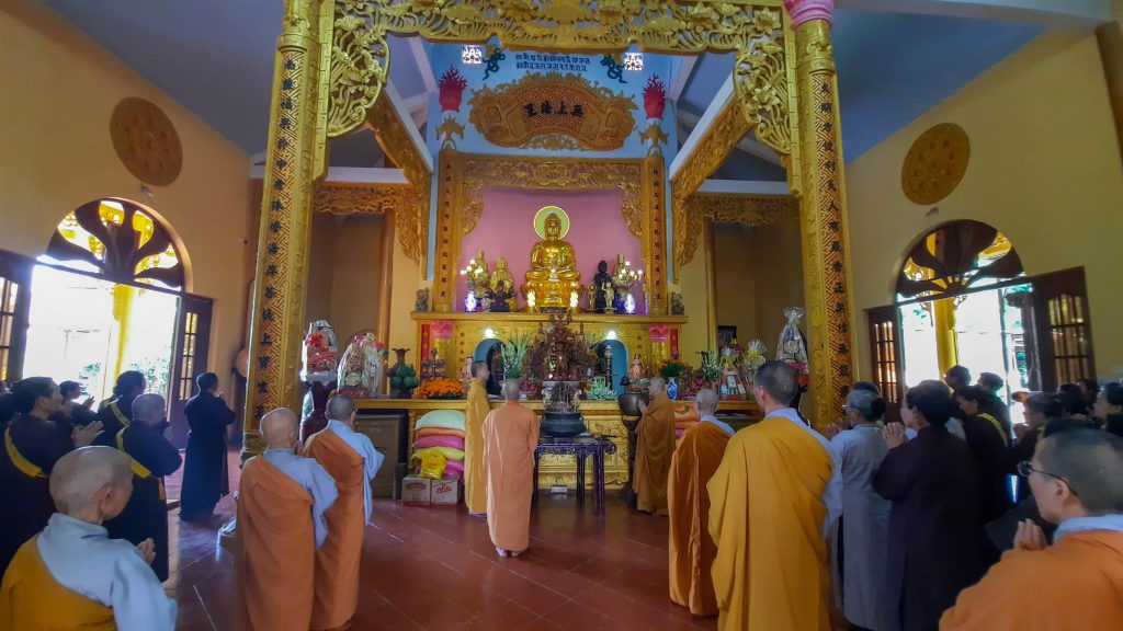 Bình Phước: Chùa Đức Bổn A Lan Nhã tổ chức Vu Lan, dâng hương đền thờ Bác Hồ